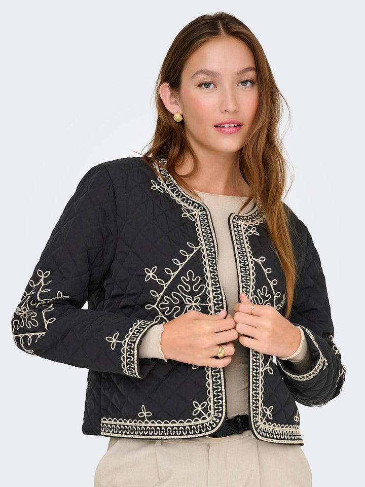 Jdybillie L/s Quilted Emb Shacket  Wvn - Zwart Dessin