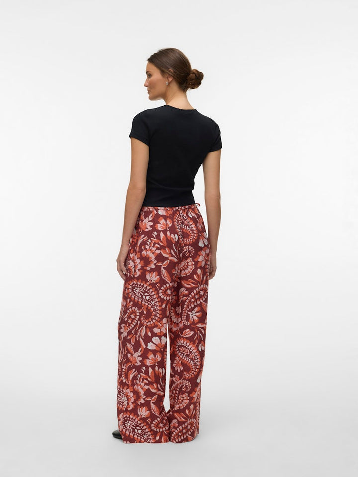 Vmnellie Carla Hw Pants Wvn Ga - Rood Dessin