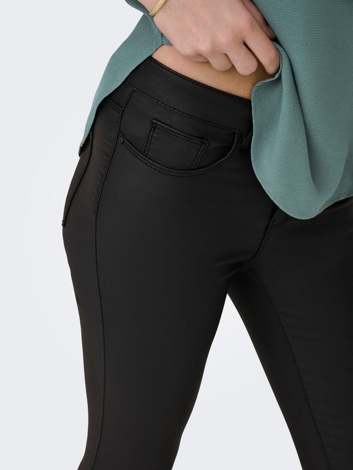 Onlanne K Mid Waist Coated Pnt Noos - Zwart