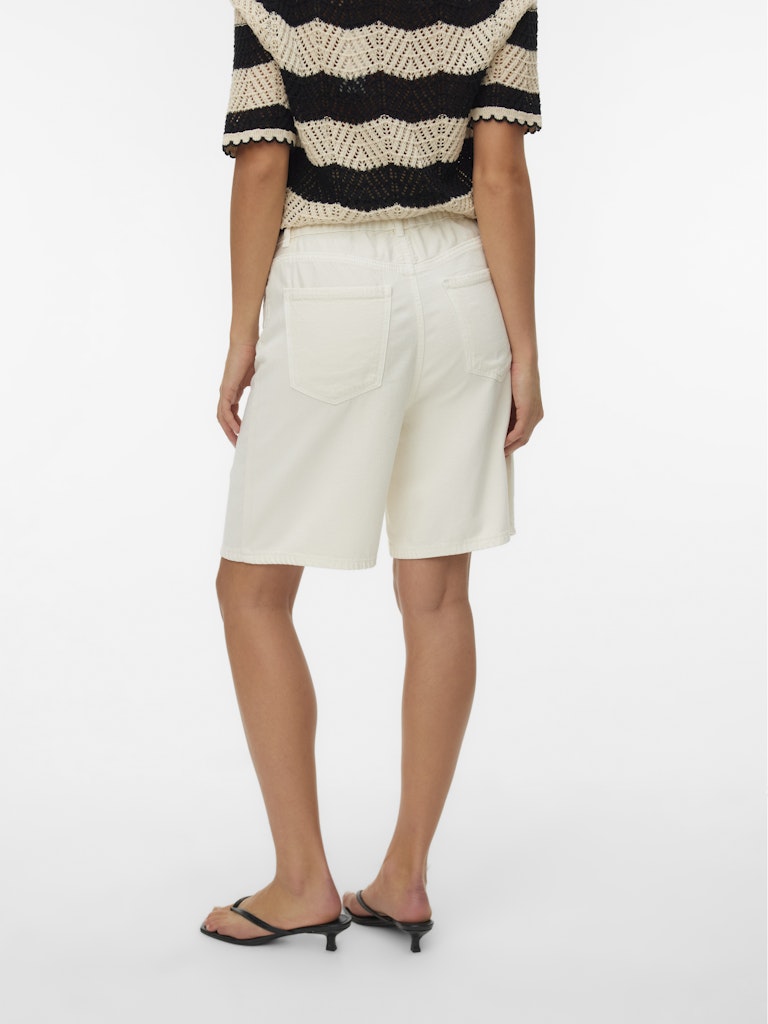 Vmvilla Mr Bermuda Dnm Shorts Mix - Ecru