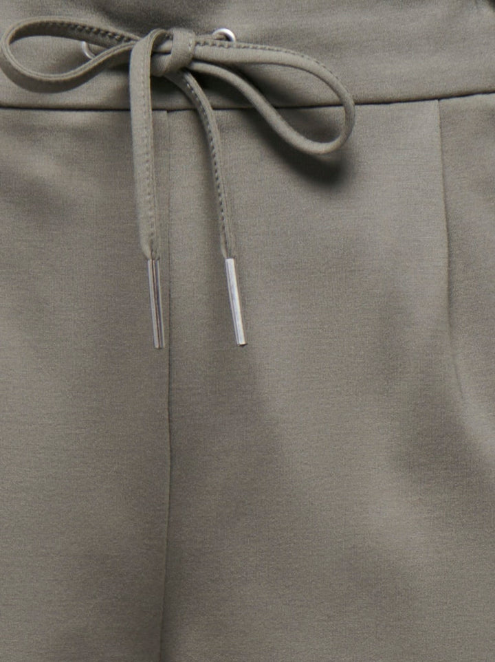 Onlpoptrash Life Easy Shorts Pnt Noos - Olijf