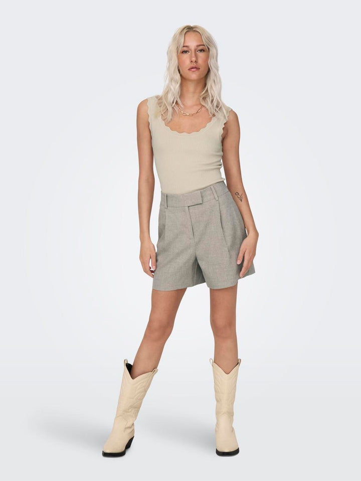 Onllinda Hw Mel Shorts Tlr Noos - Licht Bruin