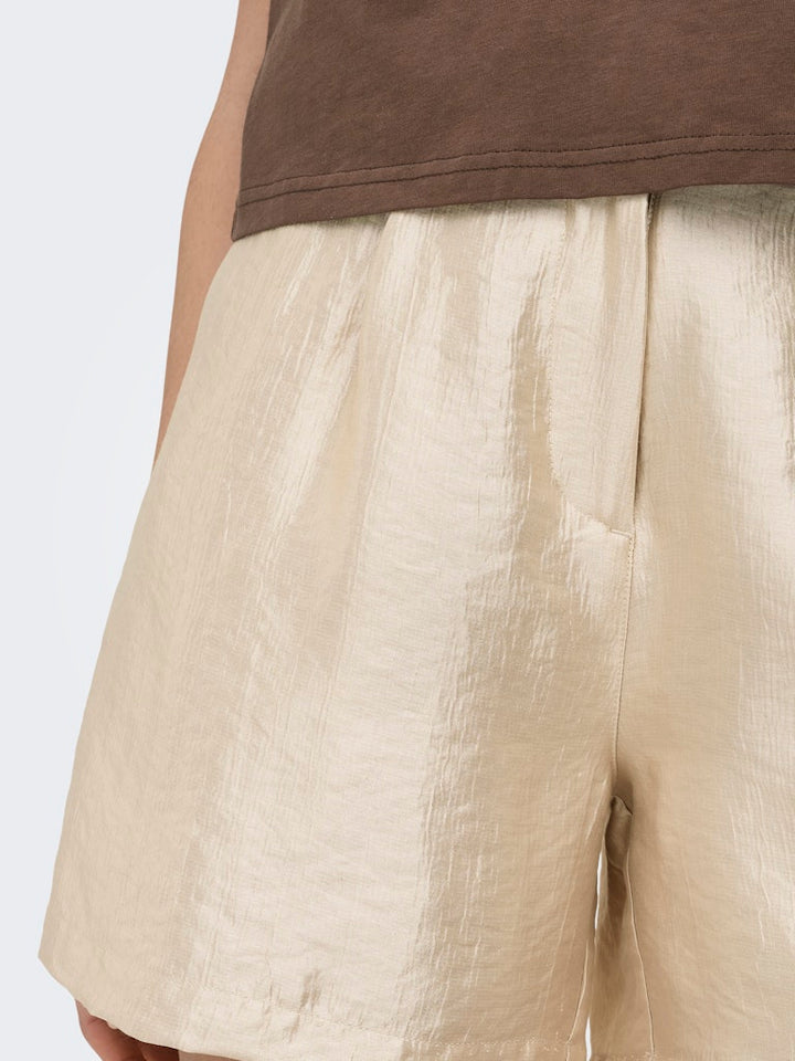 Onlgrace Shorts Cs Otw - Goudkleurig