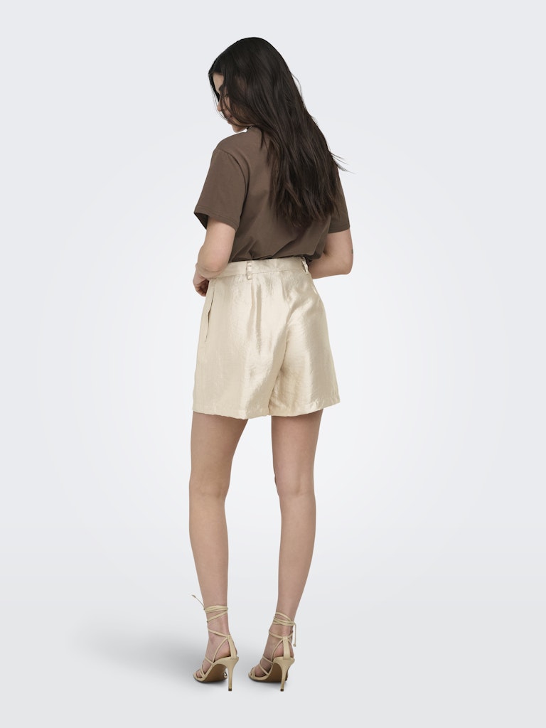 Onlgrace Shorts Cs Otw - Goudkleurig