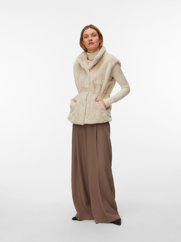 Vmsonjapoppy Faux Fur Waistcoat Ga Boo - Beige