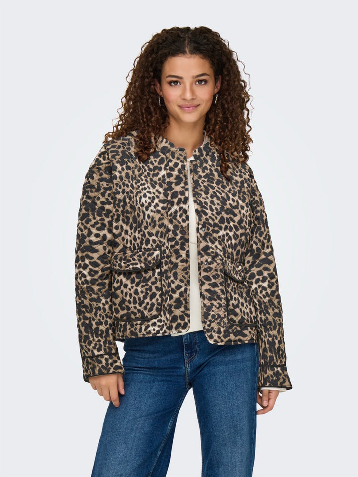 Onlhallie Quilted Jacket Otw Noos - Bruin Dessin