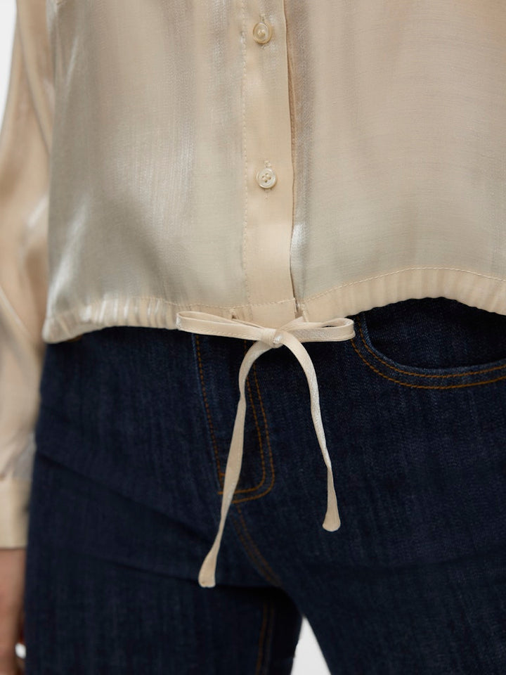 Vmmarys Liva Ls Tie Shirt Wvn Lcs - Zand