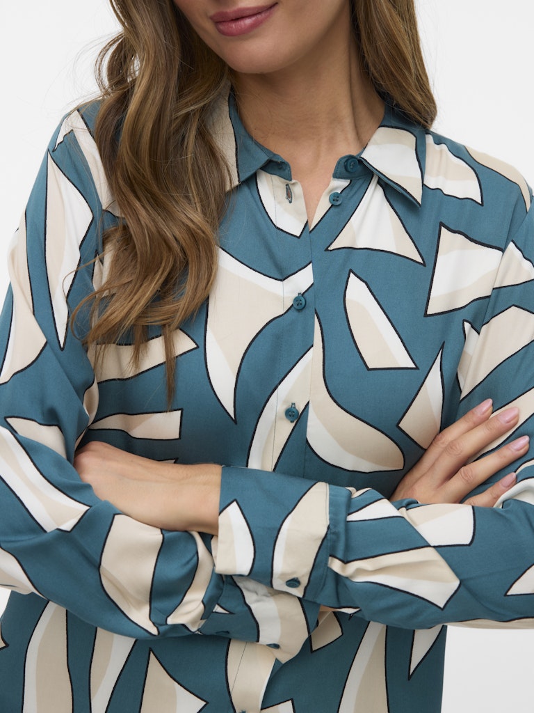 Vmcindy Regina Ls Shirt Wvn Ga - Groen Dessin