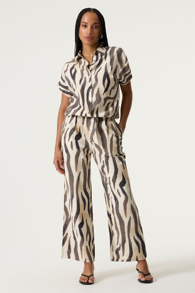 Garcia - Korte mouw blouses - 4319.08.0008 - Ecru Dessin