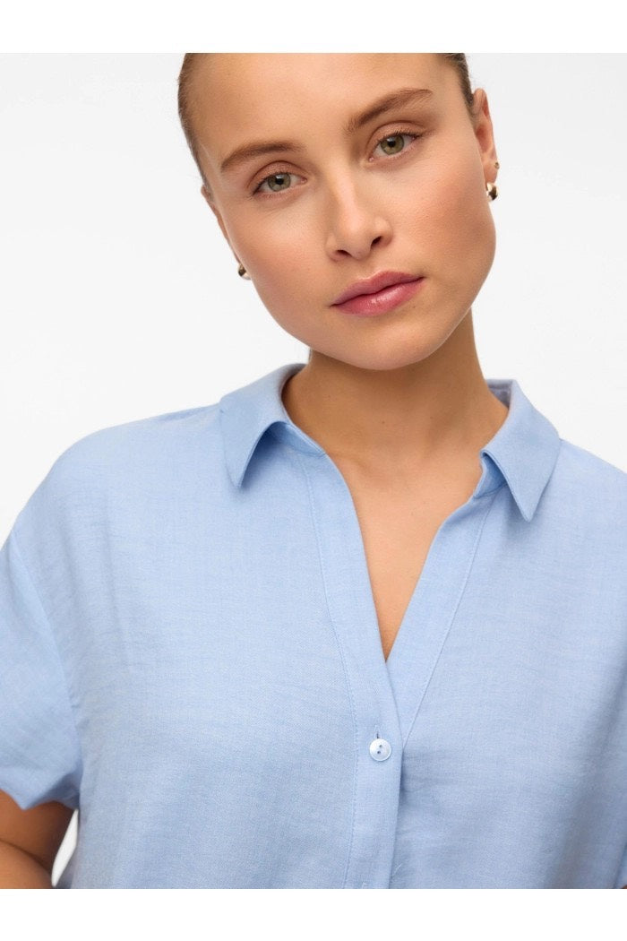 Vmmelaney Queeny Ss Shirt Wvn - Lichtblauw
