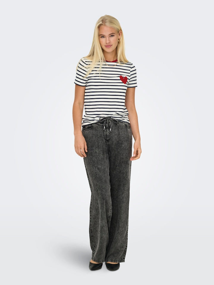 Onlheart Life S/s Tee Jrs Noos - Wit Dessin