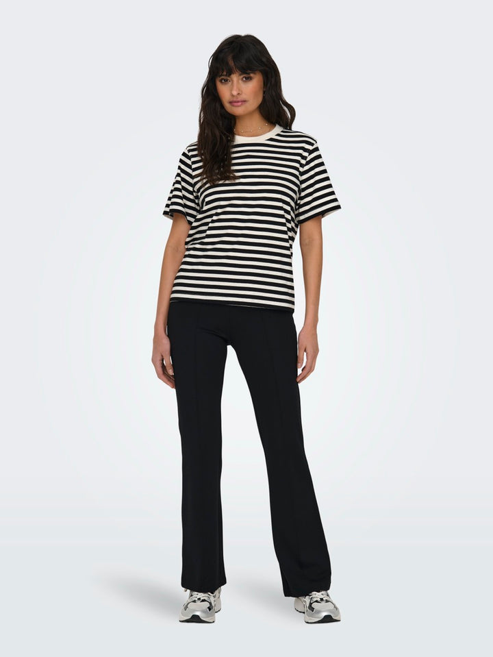 Onllivina S/s Stripe Tee Jrs Noos - Zwart Dessin