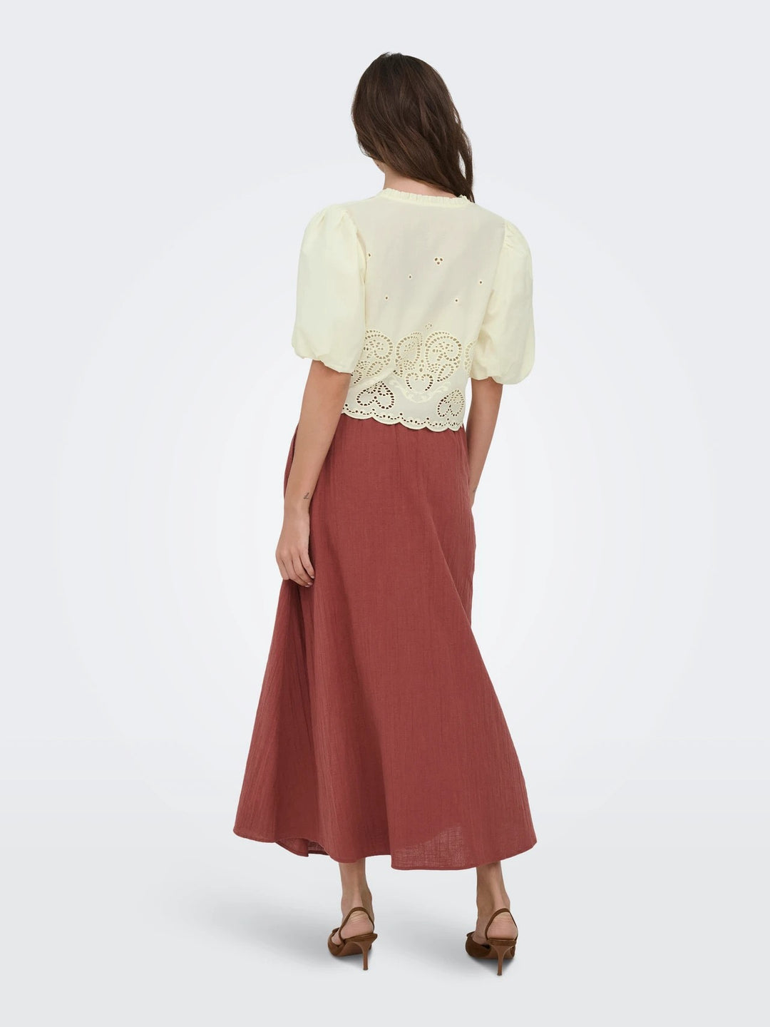 Onlbryson S/s Short Emb Tie Top Wvn - Licht Geel