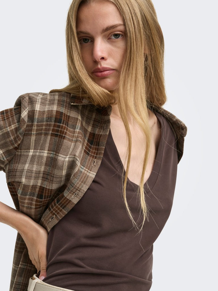 Onlfree S/s Mod.v-neck Top Jrs Noos - Bruin