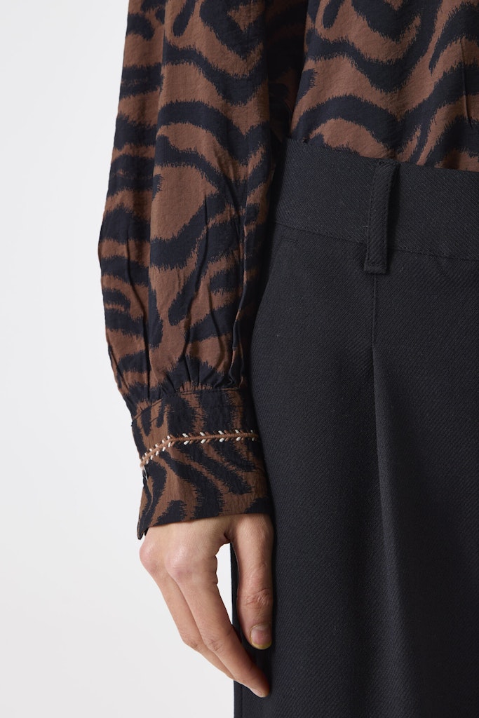 Animal Print Blouse - Bruin Dessin