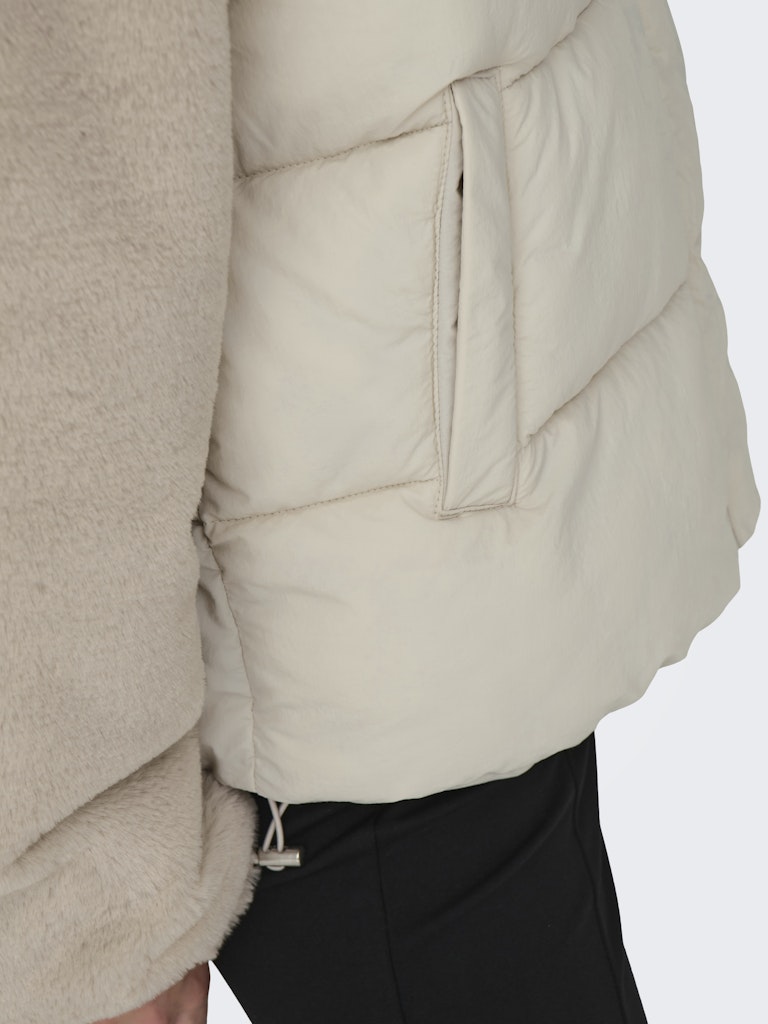 Onlwanja Fur Puffer Mix Jacket - Beige