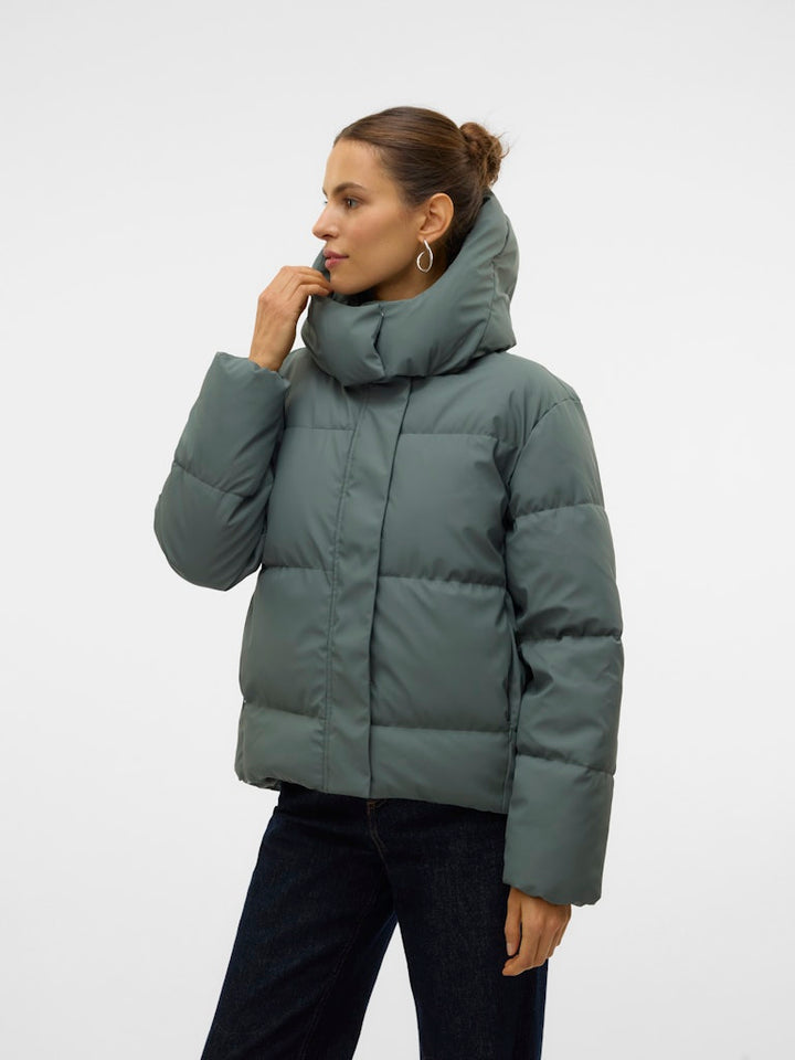 Vmgretakylie Short Coated Jacket Noos - Olijf