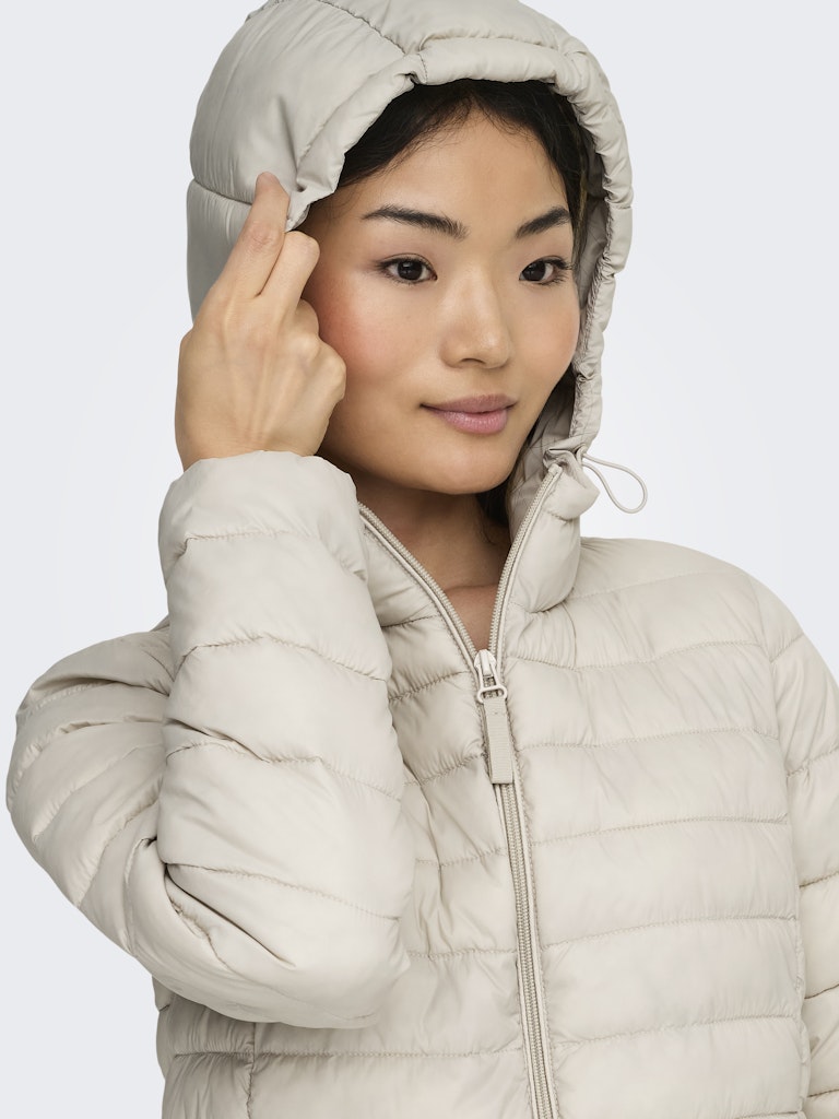 Onltahia Lw Quilted Hood Jkt Noos Otw - Beige