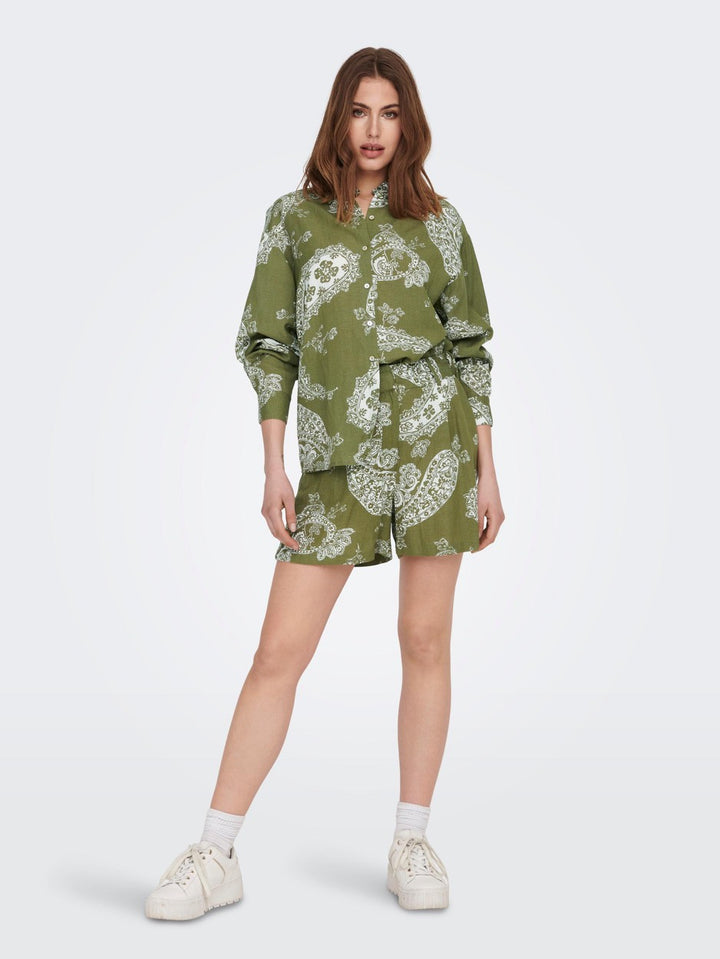 Onlbella Linen Hw Tailored Shorts P - Groen Dessin