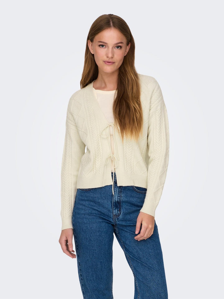 Onlfia Ls String Cable Cardigan Knt - Off-white