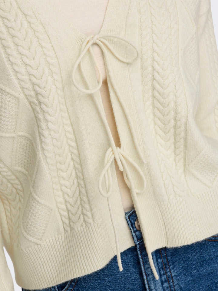 Onlfia Ls String Cable Cardigan Knt - Off-white